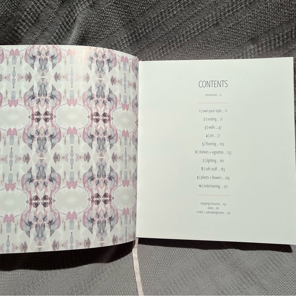 Decorative Coffee Table Book - Domino - Your Guide to a Stylish - Picture 5 of 6